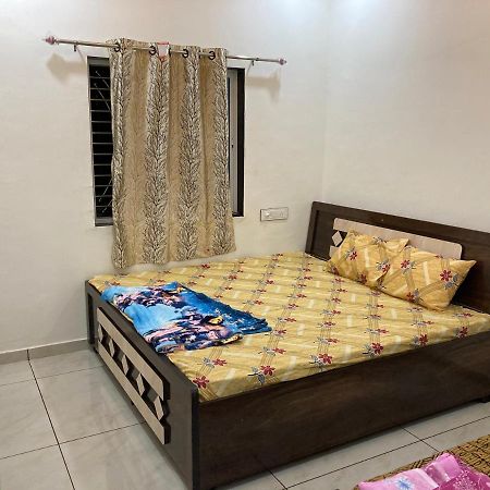 Unity Homestay Garudeshwar エクステリア 写真