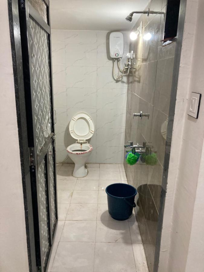 Unity Homestay Garudeshwar エクステリア 写真